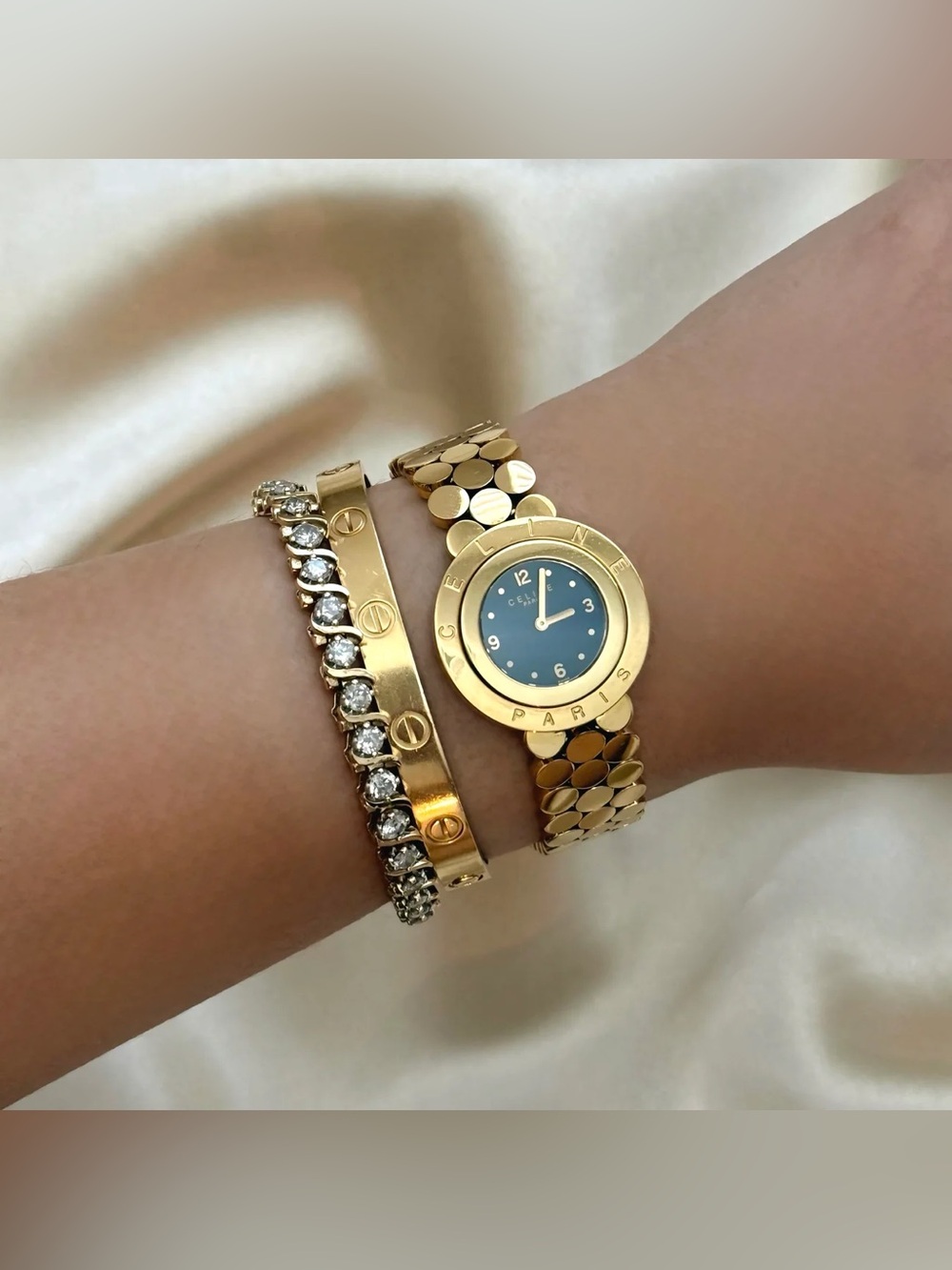 AUTHENTIC VERY RARE VINTAGE CELINE GOLD WATCH - Picture 2 of 8
